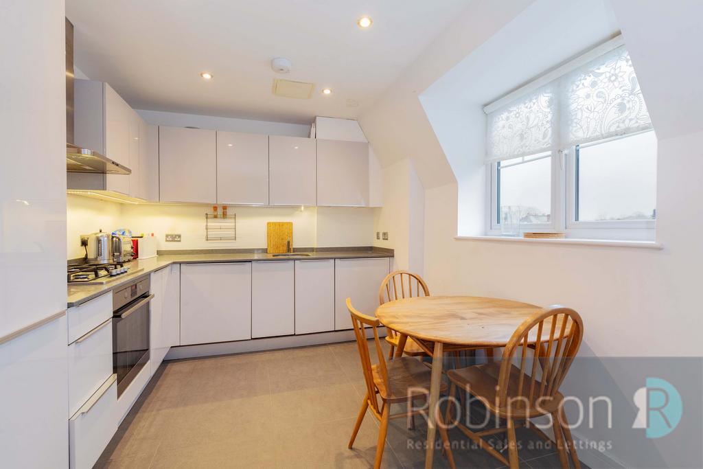 5 Ruby Court-7