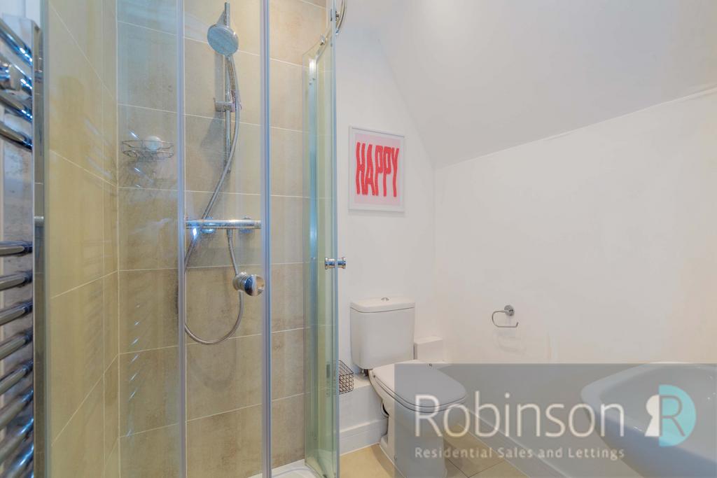 5 Ruby Court-14