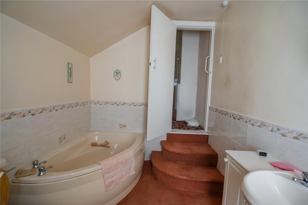 Bathroom (2)
