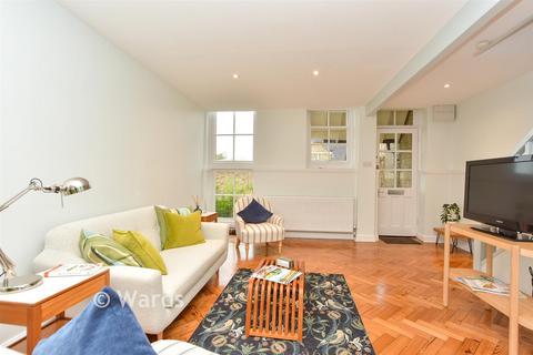 2 bedroom terraced house for sale, Ethelred Court, Faversham ME13
