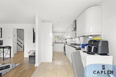 undefined, Winters Way, Waltham Abbey
