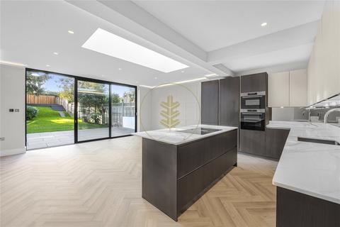 3 bedroom apartment for sale, Gondar Gardens, West Hampstead, London, NW6