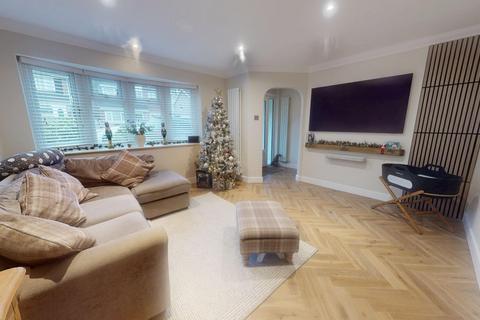 3 bedroom semi-detached house for sale, Spanslade Road, Standens Barn, NN3 9DL