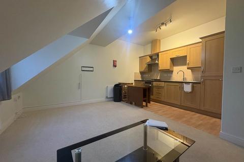 2 bedroom apartment to rent, Kingswood, Bristol,