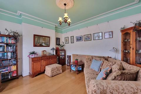 undefined, Lansdowne Road, Ilford