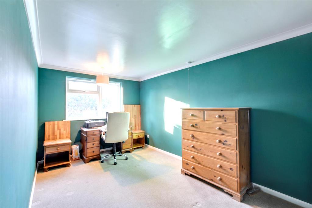 Bedroom 1.jpeg