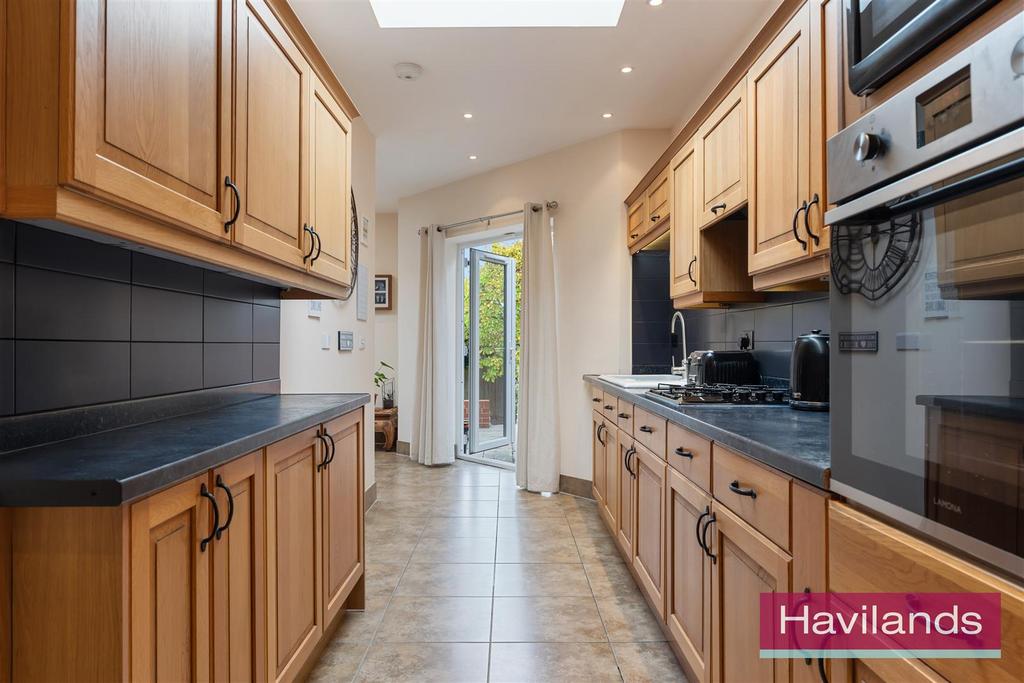 Lindal Crescent-10.jpg