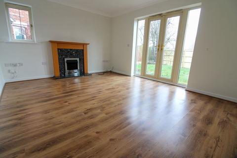 3 bedroom end of terrace house for sale, Mulberry Gardens, Scunthorpe DN16
