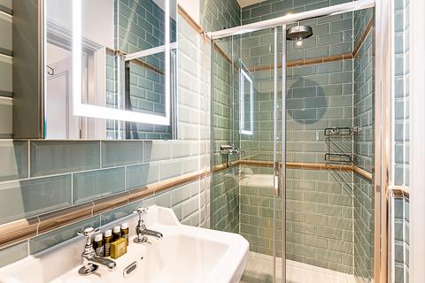 undefined, Brondesbury Villas, London NW6