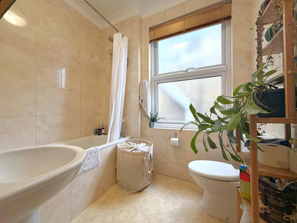 Photo 2025 11 27 15 04 09 (5)