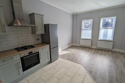 undefined, Albany Road, Brentford, TW8