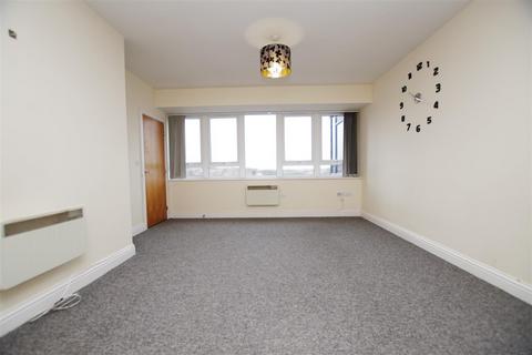 2 bedroom apartment for sale, Farnsby Street, Swindon SN1