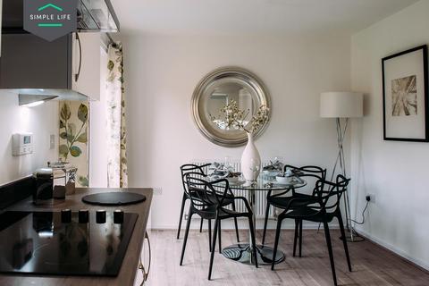 3 bedroom semi-detached house to rent, Galopin Drive, Doncaster, DN4