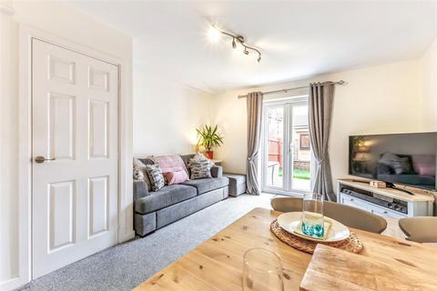 2 bedroom terraced house for sale, Albert Close, Stratford-Upon-Avon CV37