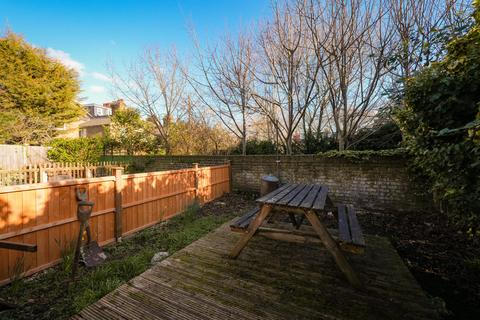 undefined, Alloa Road, London SE8