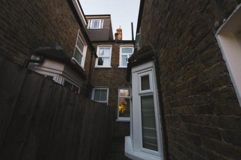 undefined, Alloa Road, London SE8