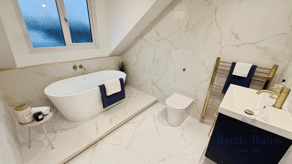 Ensuite Bathroom