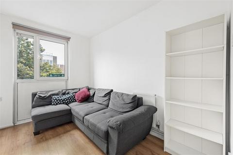 3 bedroom maisonette for sale, Exmoor House, Gernon Road