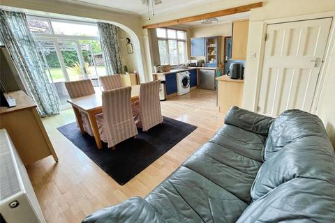 3 bedroom semi-detached house to rent, Keswick Avenue, Hornchurch, Essex, RM11