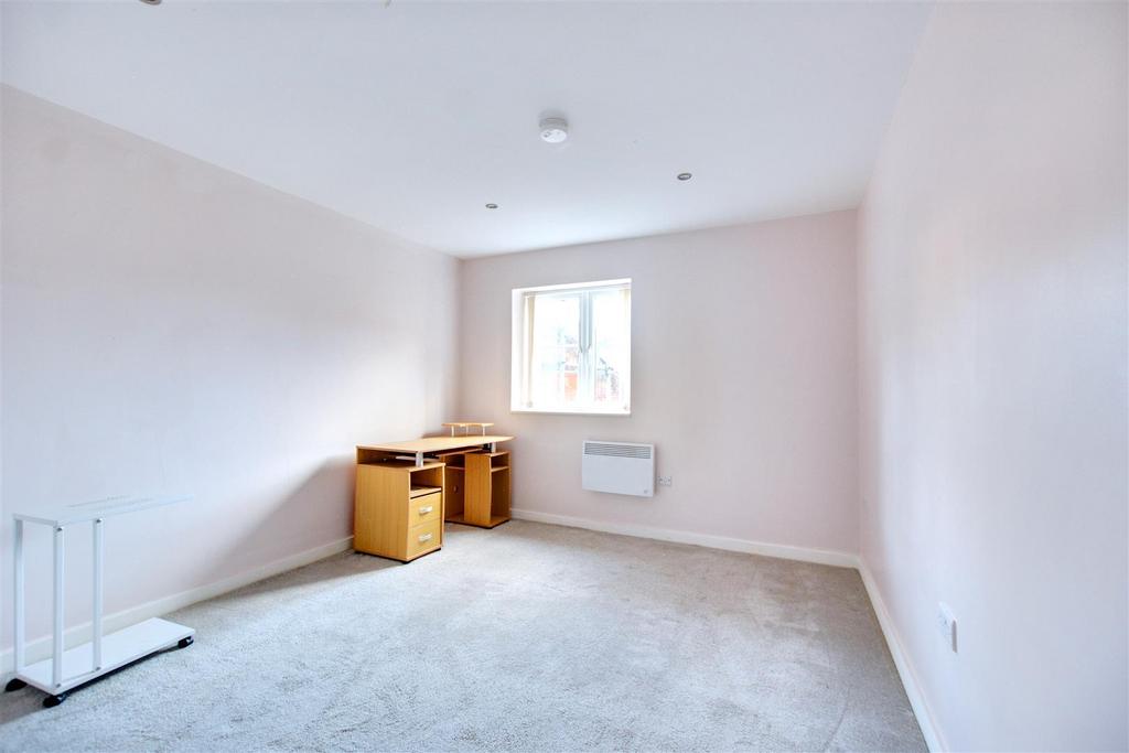 Bedroom 2 1.jpeg