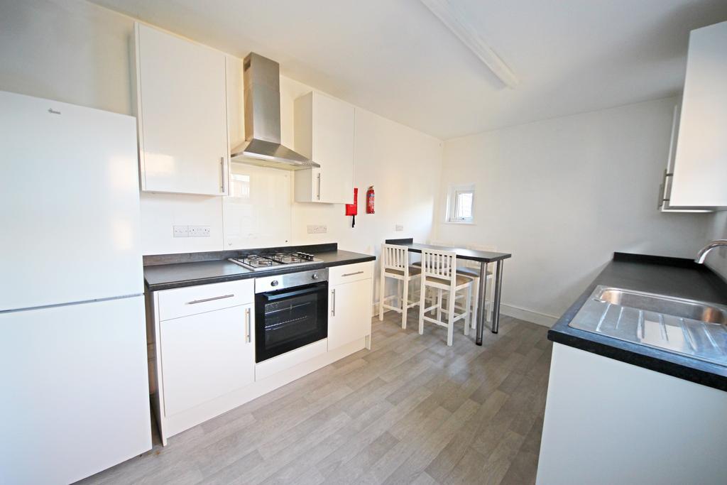 Kitchen 2