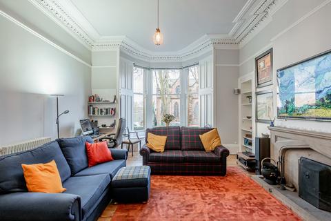 2 bedroom flat for sale, Striven Gardens, Ground Floor Flat, North Kelvinside, Glasgow, G20 6DU