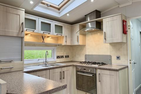 2 bedroom lodge for sale, Leeds LS20