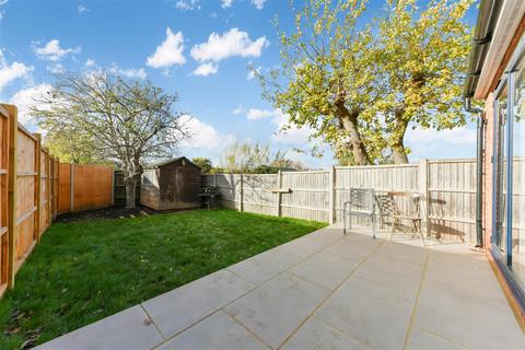 undefined, Abbotsbury Road, Morden SM4