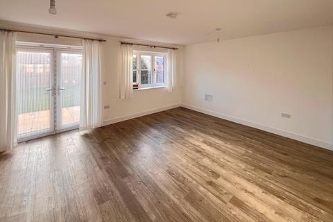 3 bedroom semi-detached house to rent, Bhachu Drive, Hardwick, CB23