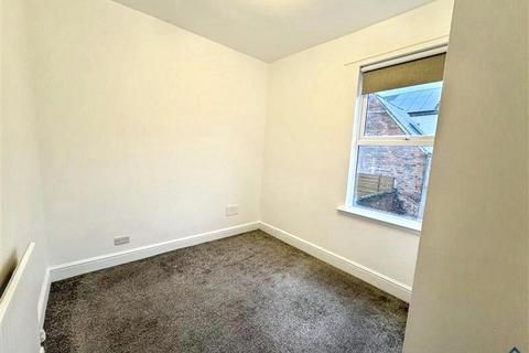 2 bedroom apartment to rent, Burns Street, Nottingham, NG7 4DT