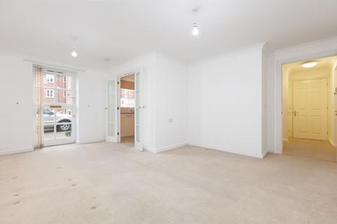 undefined, Paynes Park, Hitchin SG5