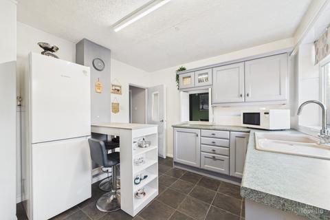 2 bedroom semi-detached bungalow for sale, Western Drive, North Lincolnshire DN18