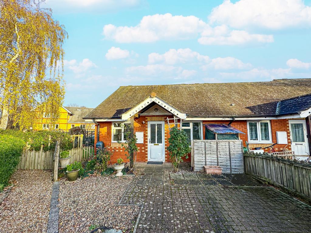 Fons George Close Taunton Somerset 2 Bed Terraced Bungalow For 