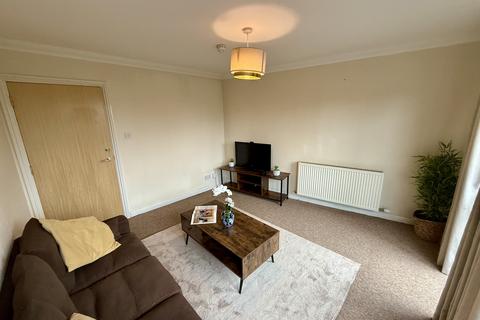 3 bedroom apartment to rent, Victoria Road, Dundee,