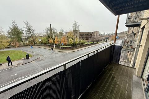 3 bedroom apartment to rent, Victoria Road, Dundee,