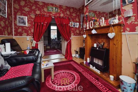 3 bedroom terraced house for sale, Lovett Street, Cleethorpes DN35