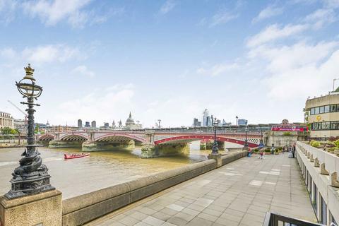 undefined, Upper Ground, London SE1