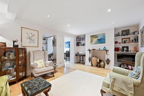 2 bedroom flat for sale, Cromwell Grove, London W6