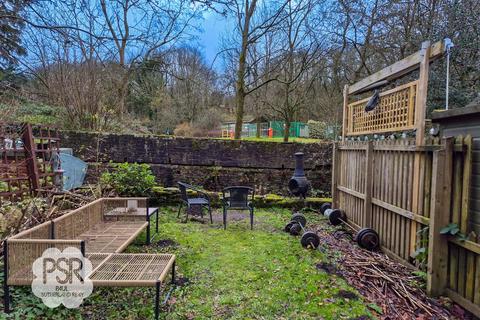 2 bedroom terraced house to rent, Crescent Row, Birch Vale, SK22