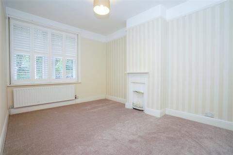 3 bedroom terraced house to rent, Thornhill Road, Longwood, Huddersfield, Kirklees, HD3