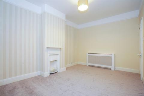 3 bedroom terraced house to rent, Thornhill Road, Longwood, Huddersfield, Kirklees, HD3