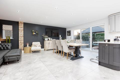 undefined, Earl Close, Shefford SG17