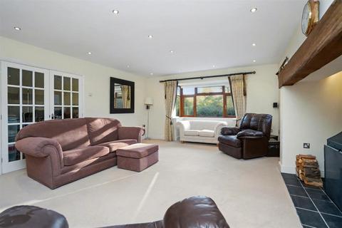 5 bedroom detached house for sale, Penns Lane, Eathorpe
