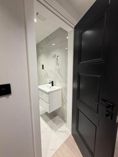 undefined, Blakeney Court *, Enfield, London, EN2