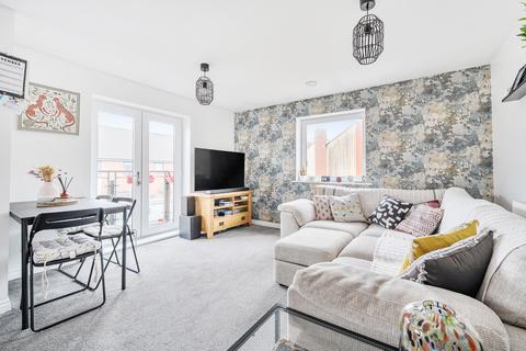 2 bedroom coach house for sale, Foxtail Road, Waterlooville PO7