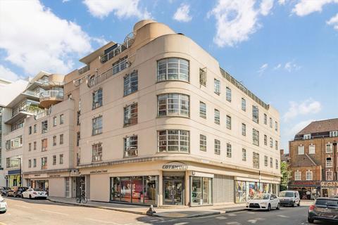 Leyden Street, London E1