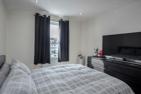 1 bedroom flat for sale, Portland Road, London SE25