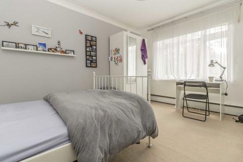undefined, Glebe Court, London W5