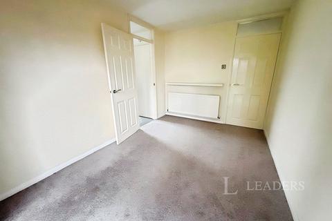 4 bedroom semi-detached house to rent, Orchard Way, Burwell, Cambridge, CB25