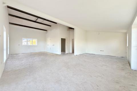 3 bedroom barn conversion for sale, Oxleaze Farm Barns, Claypits Lane, SN7